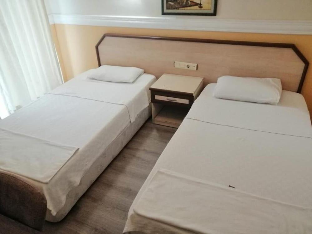 Kleopatra Develi Hotel Alanya Ngoại thất bức ảnh